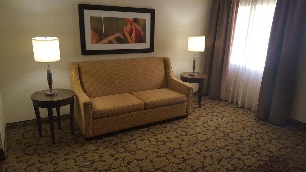 Hilton Garden Inn Phoenix Midtown Экстерьер фото
