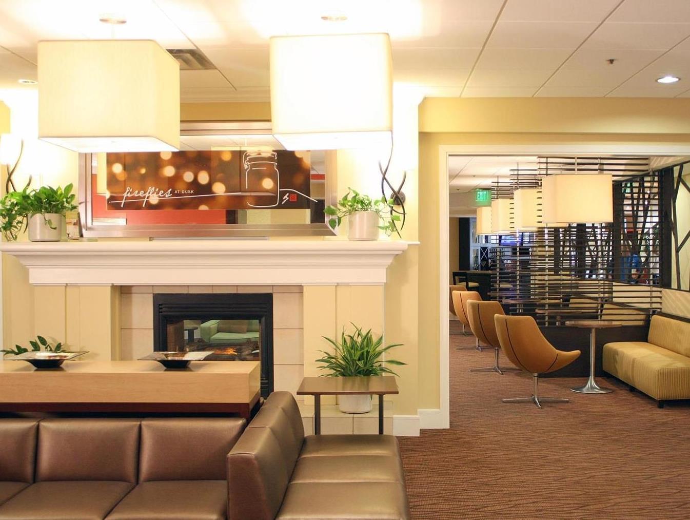 Hilton Garden Inn Phoenix Midtown Экстерьер фото