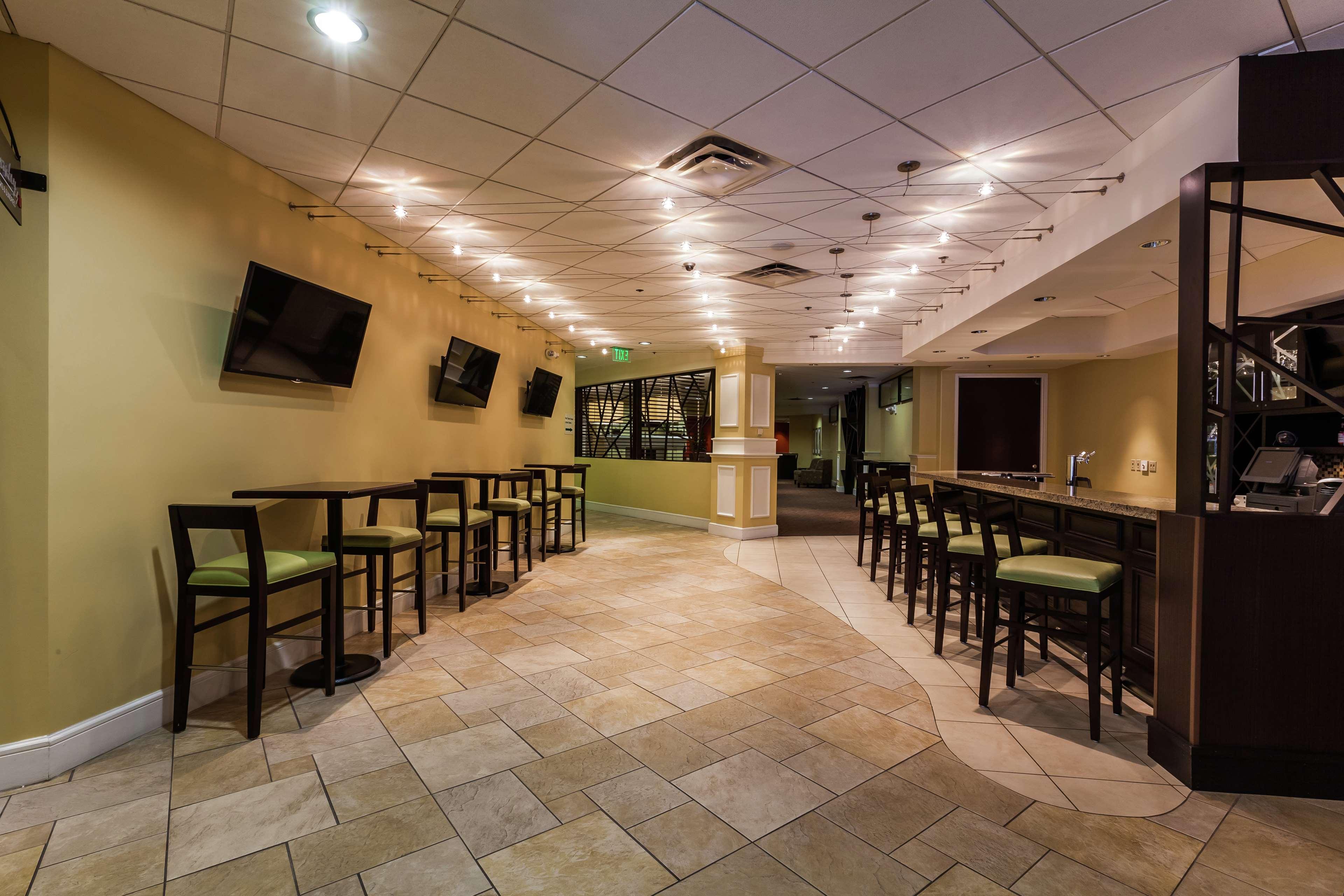 Hilton Garden Inn Phoenix Midtown Экстерьер фото