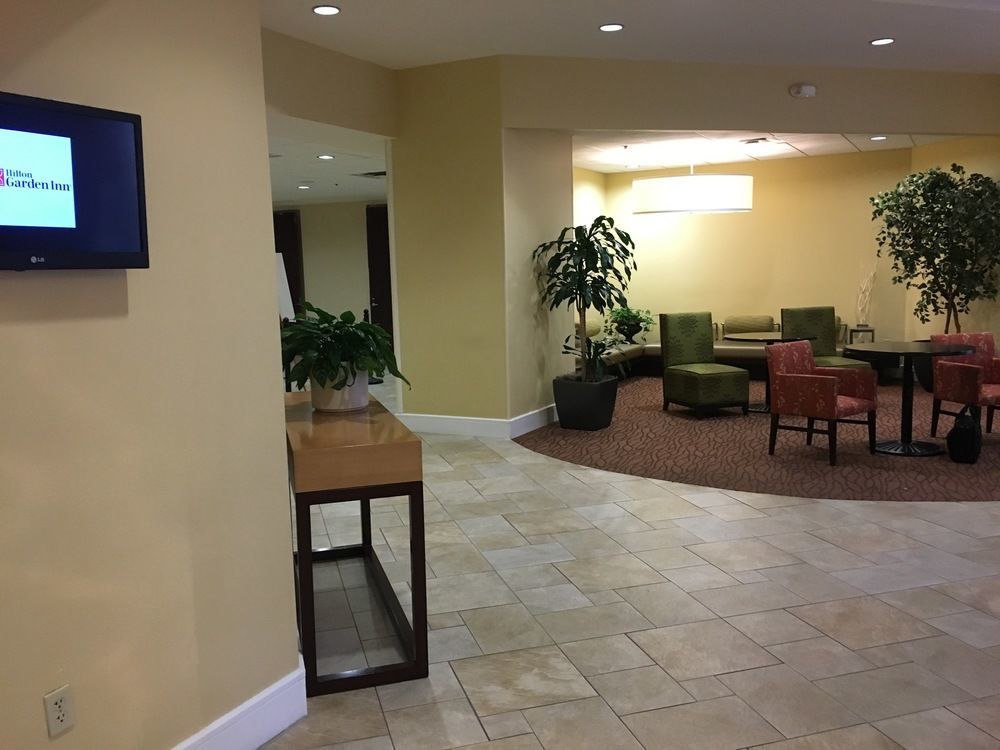 Hilton Garden Inn Phoenix Midtown Экстерьер фото