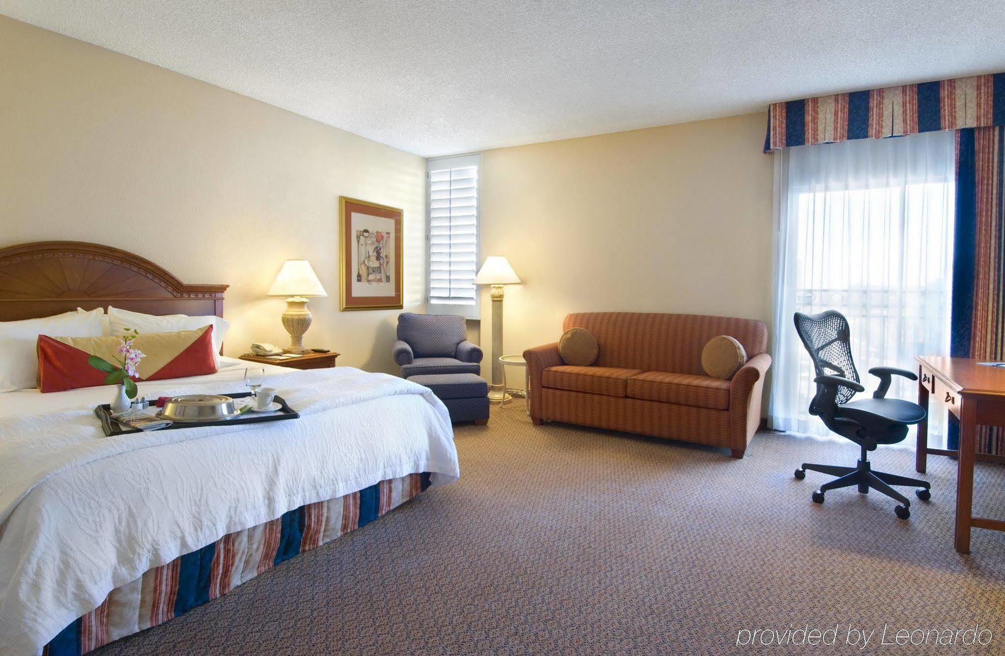 Hilton Garden Inn Phoenix Midtown Номер фото